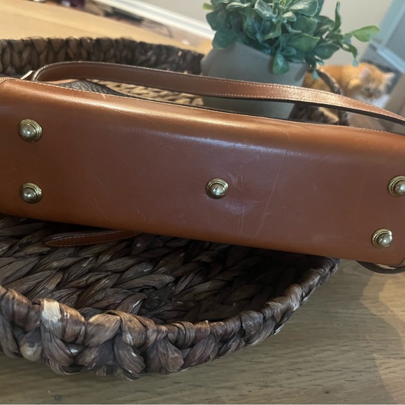 Vintage 90s AUTHENTIC Dooney and Bourke Zip Top Navy and British Tan - R19 - Picture 6 of 7